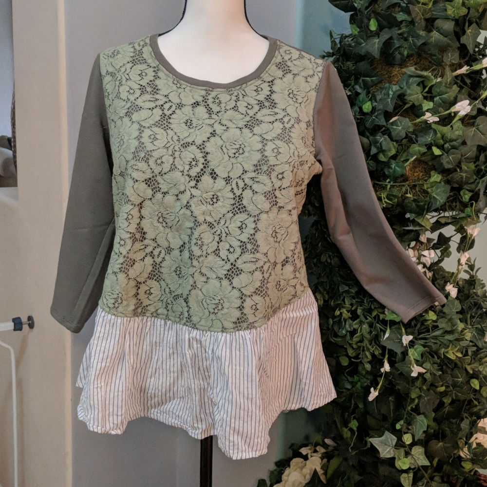 3/$15 LOGO- Lace & Ruffle Blouse